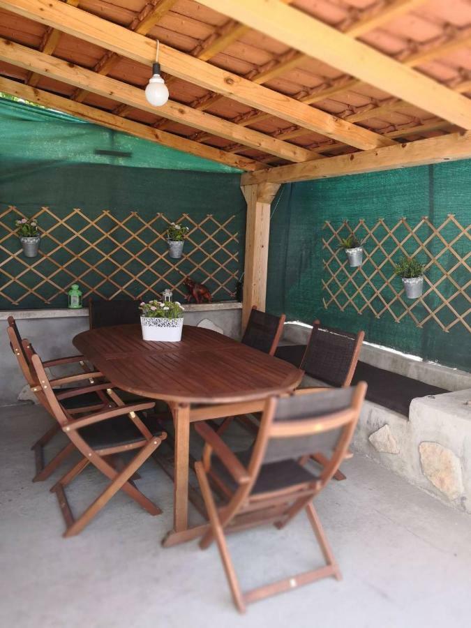 Istrianka Apartment Pula Bagian luar foto
